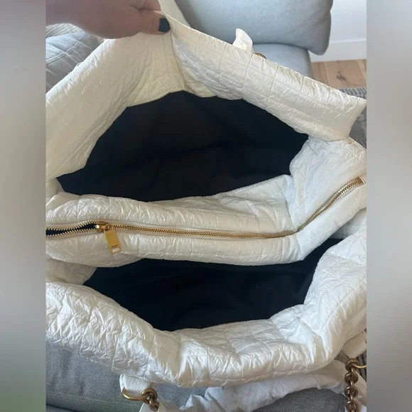 *SOLD* YSL Quilted Travel Duffle - Picture 6 of 12